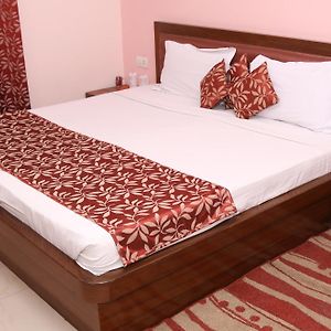 Hotel Maiden Residency